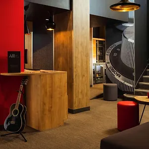 Ibis Gare De L Est 10ème Hotel Paris